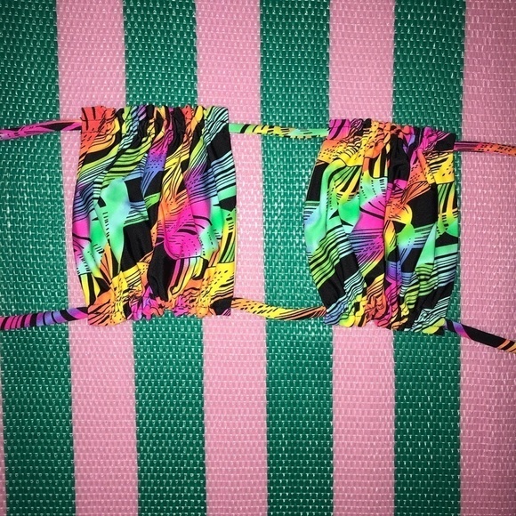 Zuliana Size Small Brazilian Cut Bright Print Bikini. Made in USA. New With Tags - Picture 5 of 6